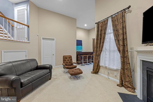 9842 PICKENS PL, Manassas Park, VA 20111