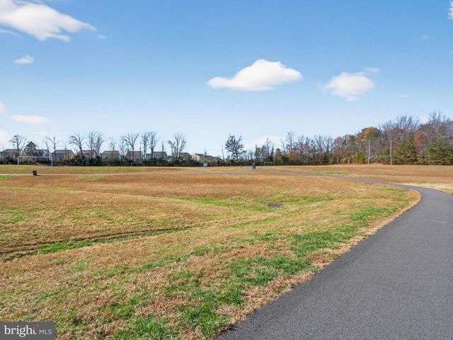 9842 PICKENS PL, Manassas Park, VA 20111