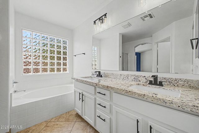 15337 W POINSETTIA Drive, Surprise, AZ 85379