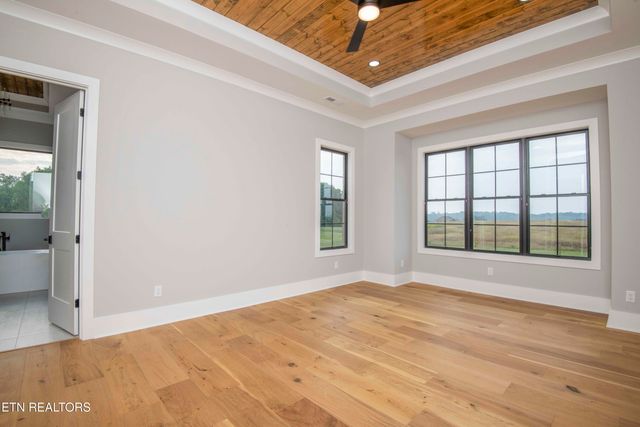 165 Grandville Court, Vonore, TN 37885