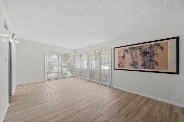 7123 Leader Street, Houston, TX 77074