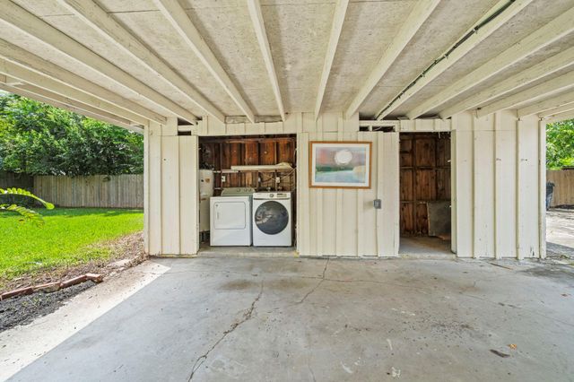 7123 Leader Street, Houston, TX 77074