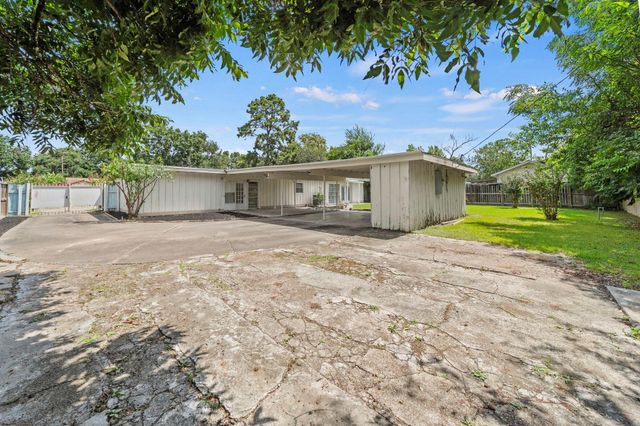 7123 Leader Street, Houston, TX 77074