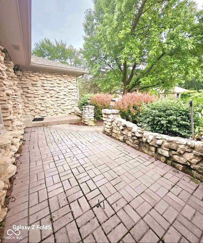 4066 Roamin Drive, Greenwood, IN 46142