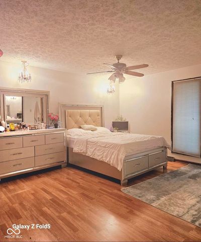 4066 Roamin Drive, Greenwood, IN 46142