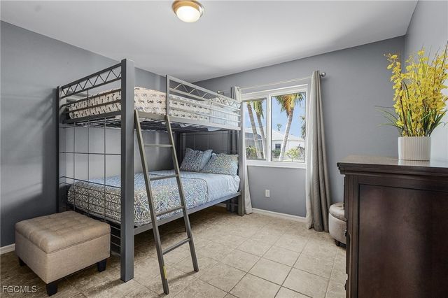 4002 Oasis BLVD, Cape Coral, FL 33914