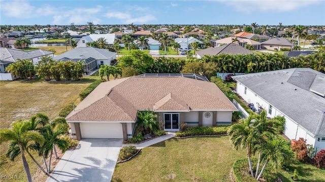 4002 Oasis BLVD, Cape Coral, FL 33914