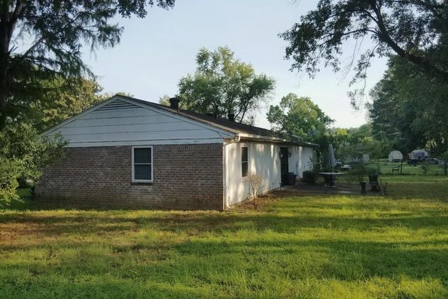 8160 LEIGHTON LN, Millington, TN 38053