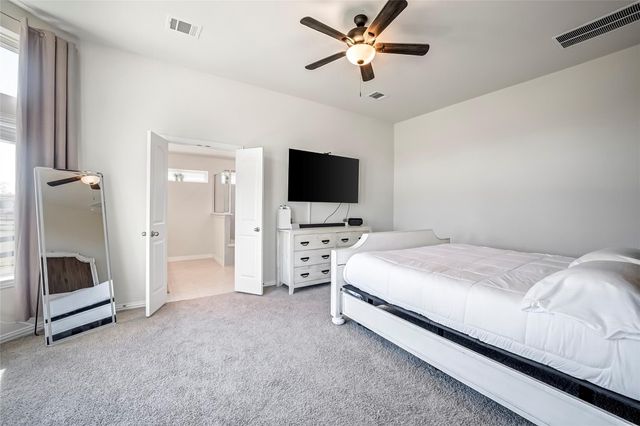 4213 Leslies Way, Dickinson, TX 77539