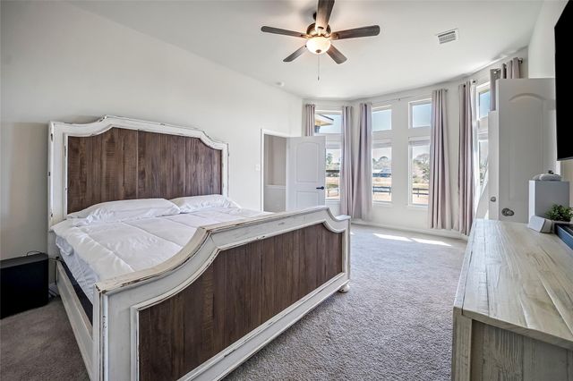 4213 Leslies Way, Dickinson, TX 77539