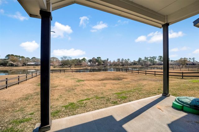 4213 Leslies Way, Dickinson, TX 77539