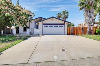 8311 Juglans Dr, Orangevale, CA 95662