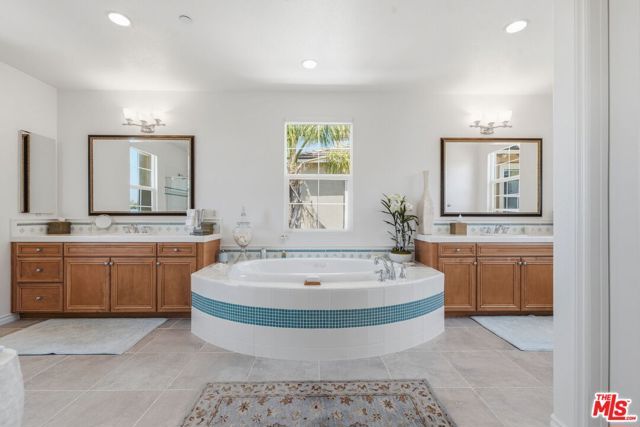 4061 Adriatic Street, Oxnard, CA 93035