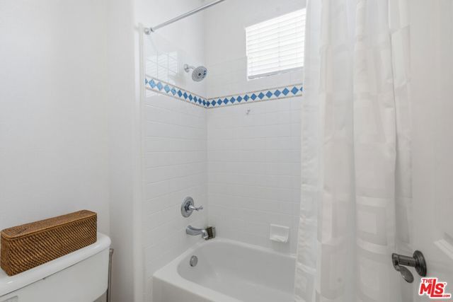 4061 Adriatic Street, Oxnard, CA 93035