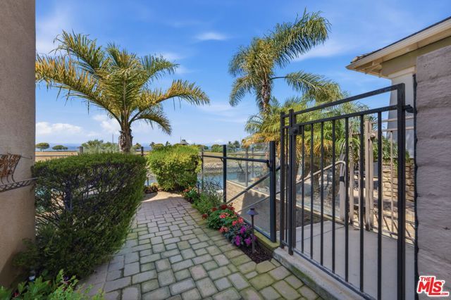 4061 Adriatic Street, Oxnard, CA 93035