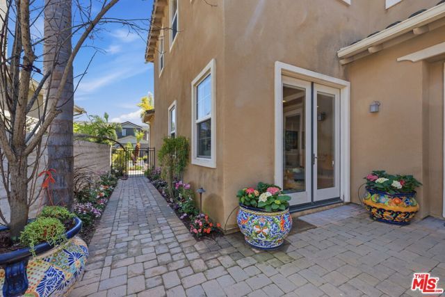 4061 Adriatic Street, Oxnard, CA 93035