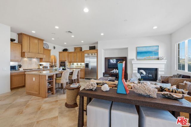 4061 Adriatic Street, Oxnard, CA 93035