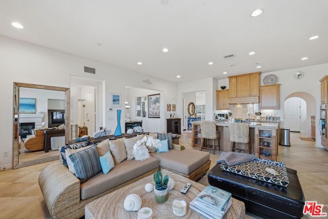 4061 Adriatic Street, Oxnard, CA 93035