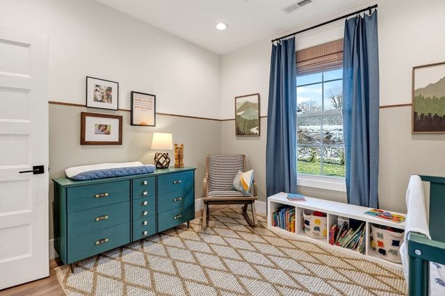 623 Longstreet Dr, Cookeville, TN 38506