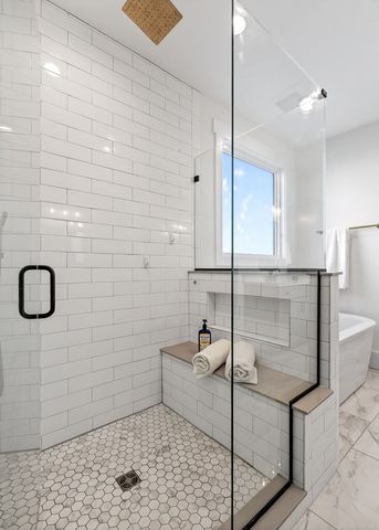 623 Longstreet Dr, Cookeville, TN 38506