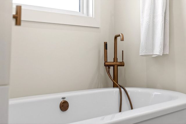 623 Longstreet Dr, Cookeville, TN 38506