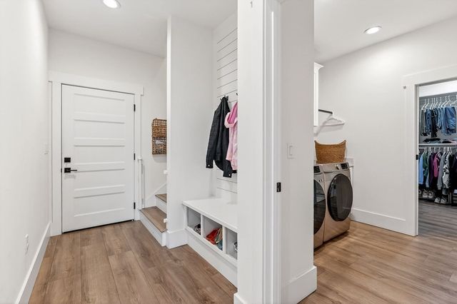 623 Longstreet Dr, Cookeville, TN 38506