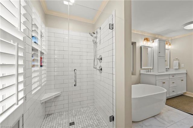 1000 Greenhurst Road, Winston-salem, NC 27104