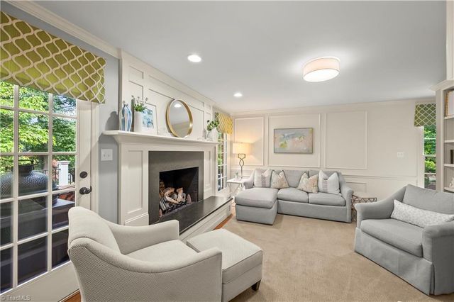 1000 Greenhurst Road, Winston-salem, NC 27104
