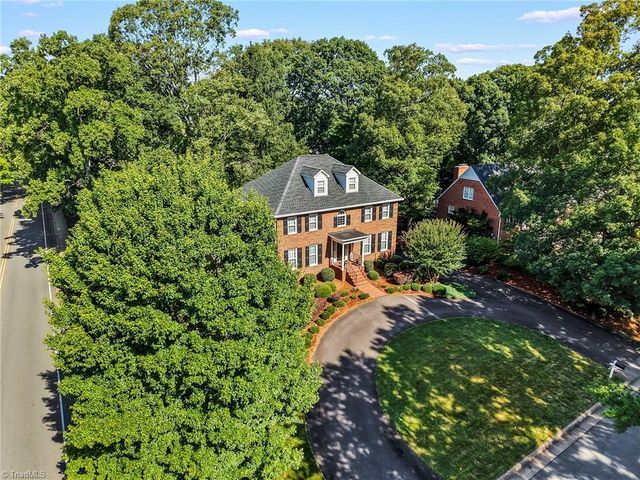 1000 Greenhurst Road, Winston-salem, NC 27104