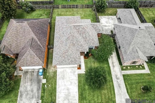 40326 Creekway Cove Ct, Gonzales, LA 70737