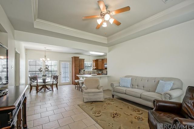 40326 Creekway Cove Ct, Gonzales, LA 70737