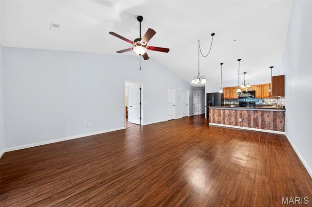 1007 Hawk Ridge Drive, Union, MO 63084