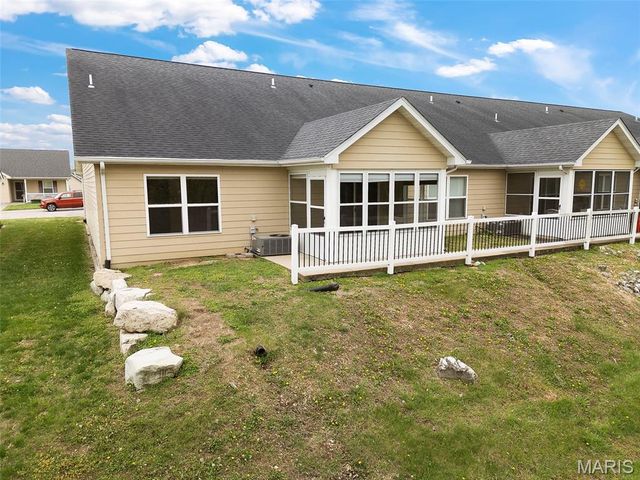 1007 Hawk Ridge Drive, Union, MO 63084