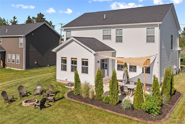 554 Pavement Road, Lancaster, NY 14086
