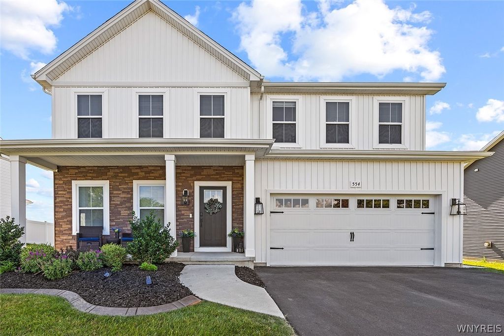 554 Pavement Road, Lancaster, NY 14086