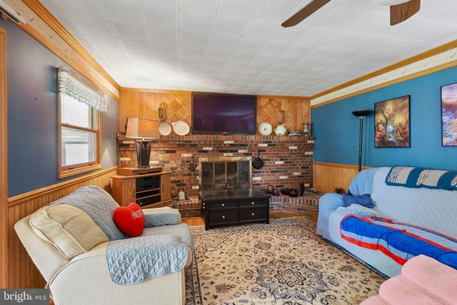 88 TUDOR DR, Hamilton, NJ 08690