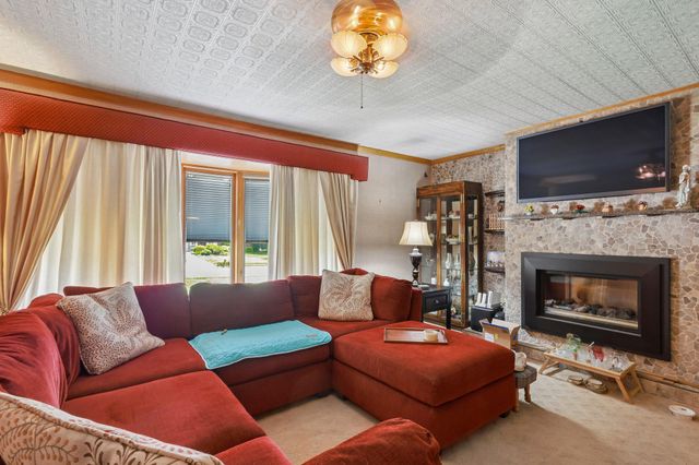 88 TUDOR DR, Hamilton, NJ 08690