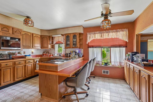 88 TUDOR DR, Hamilton, NJ 08690