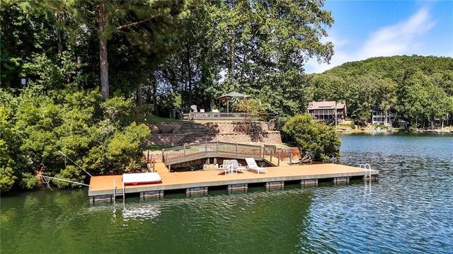 161 BROADWATER Court, Waleska, GA 30183