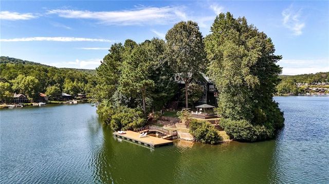 161 BROADWATER Court, Waleska, GA 30183