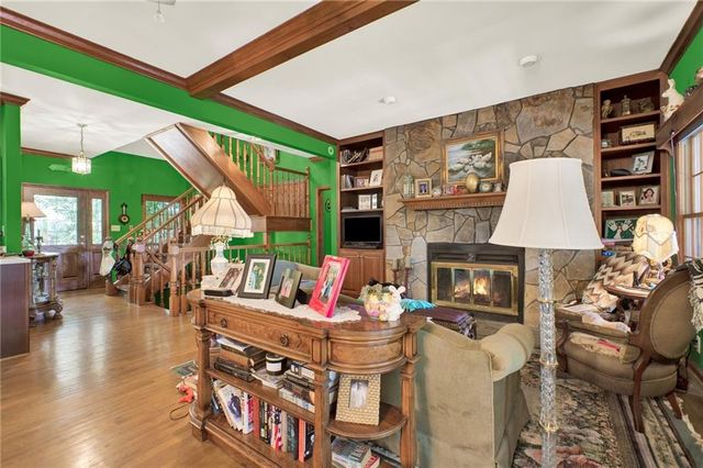 161 BROADWATER Court, Waleska, GA 30183