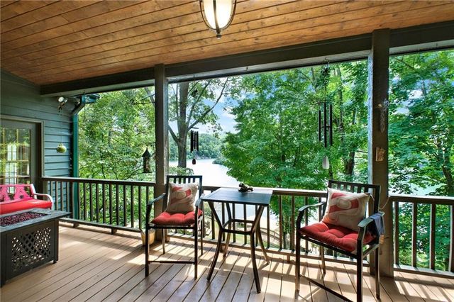 161 BROADWATER Court, Waleska, GA 30183