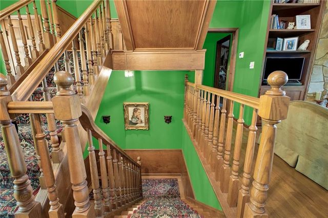 161 BROADWATER Court, Waleska, GA 30183