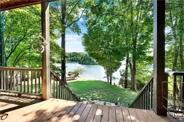 161 BROADWATER Court, Waleska, GA 30183