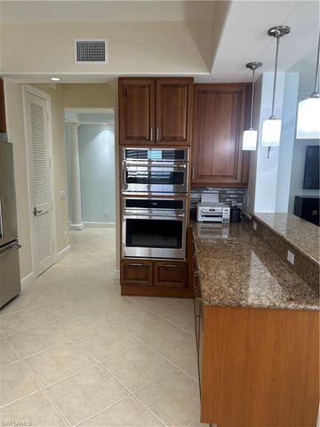 505 Avellino Isles Avellino Isles CIR 38202, Naples, FL 34119