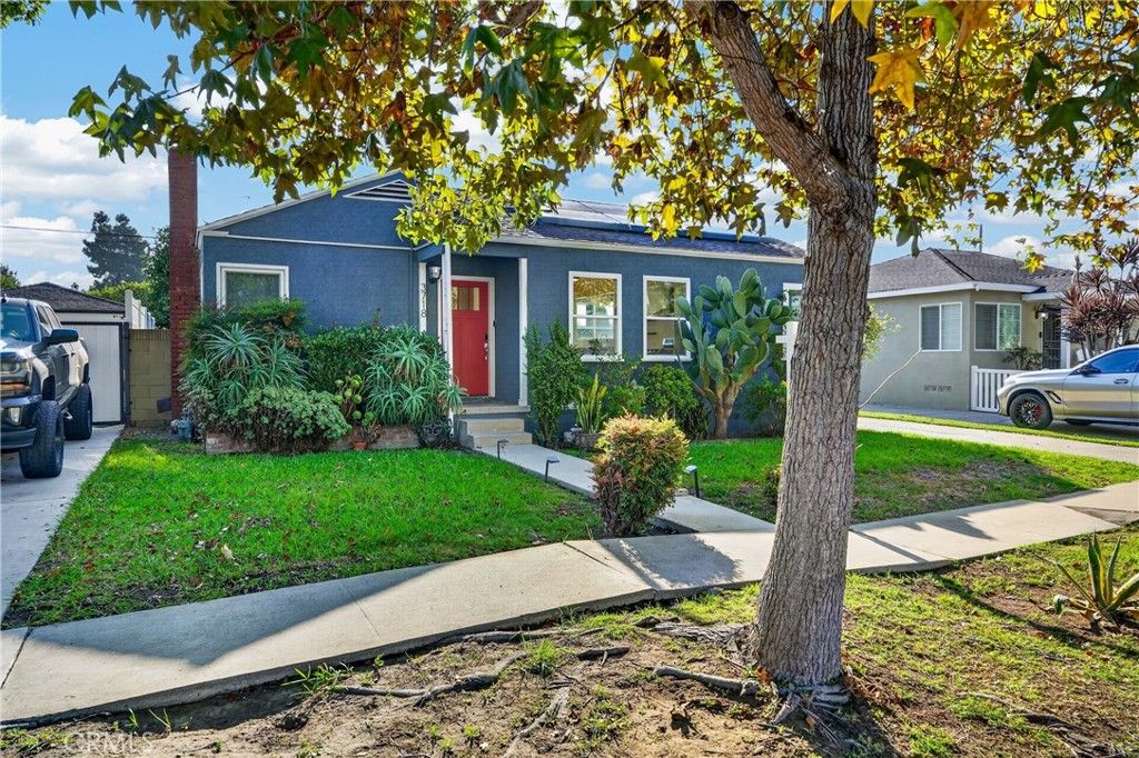 3718 Charlemagne Avenue, Long Beach, CA 90808 — photo 2