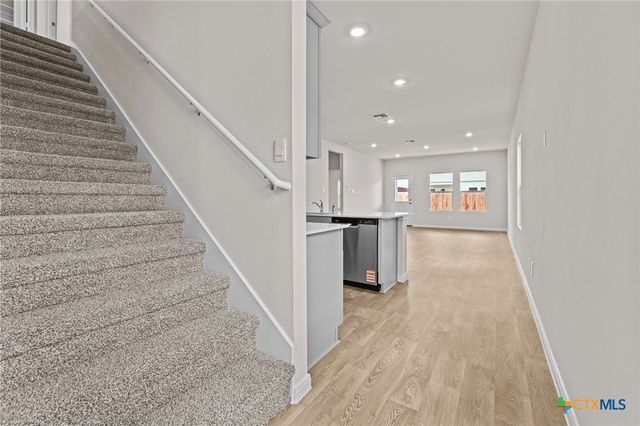 313 New Albany Lane, San Marcos, TX 78666