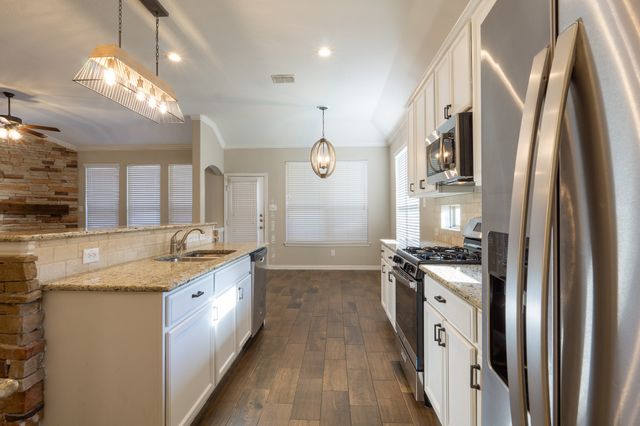 1337 Zanna Grace Way, Fort Worth, TX 76052