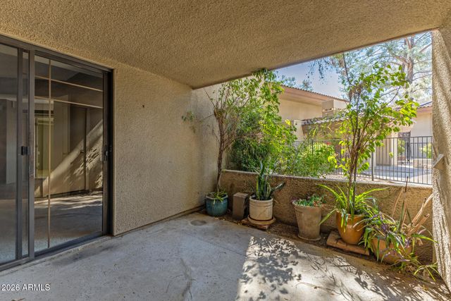 5035 N 10TH Place 107, Phoenix, AZ 85014