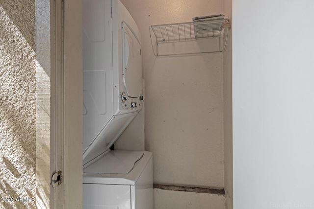 5035 N 10TH Place 107, Phoenix, AZ 85014